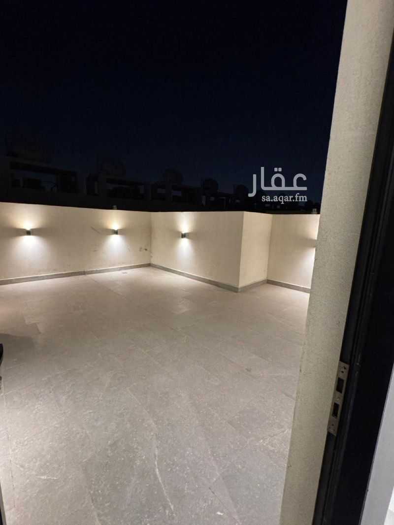 5 bedroom villa in Al Safa, Riyadh 11