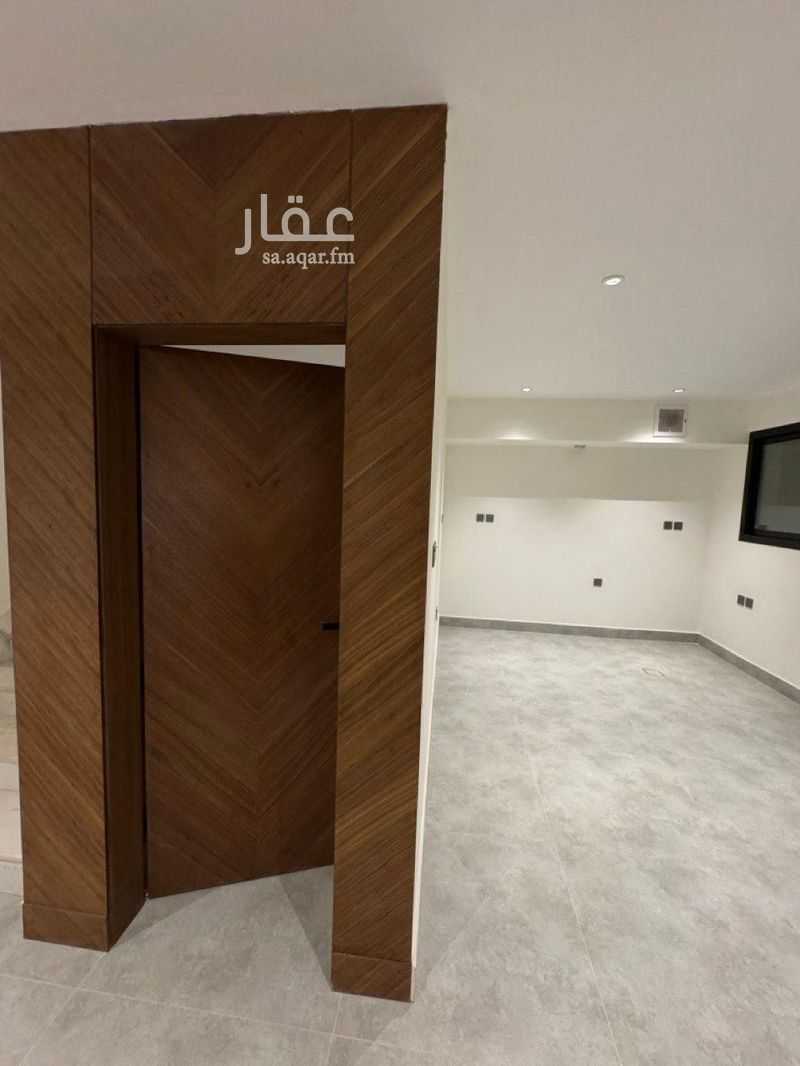 5 bedroom villa in Al Safa, Riyadh 12