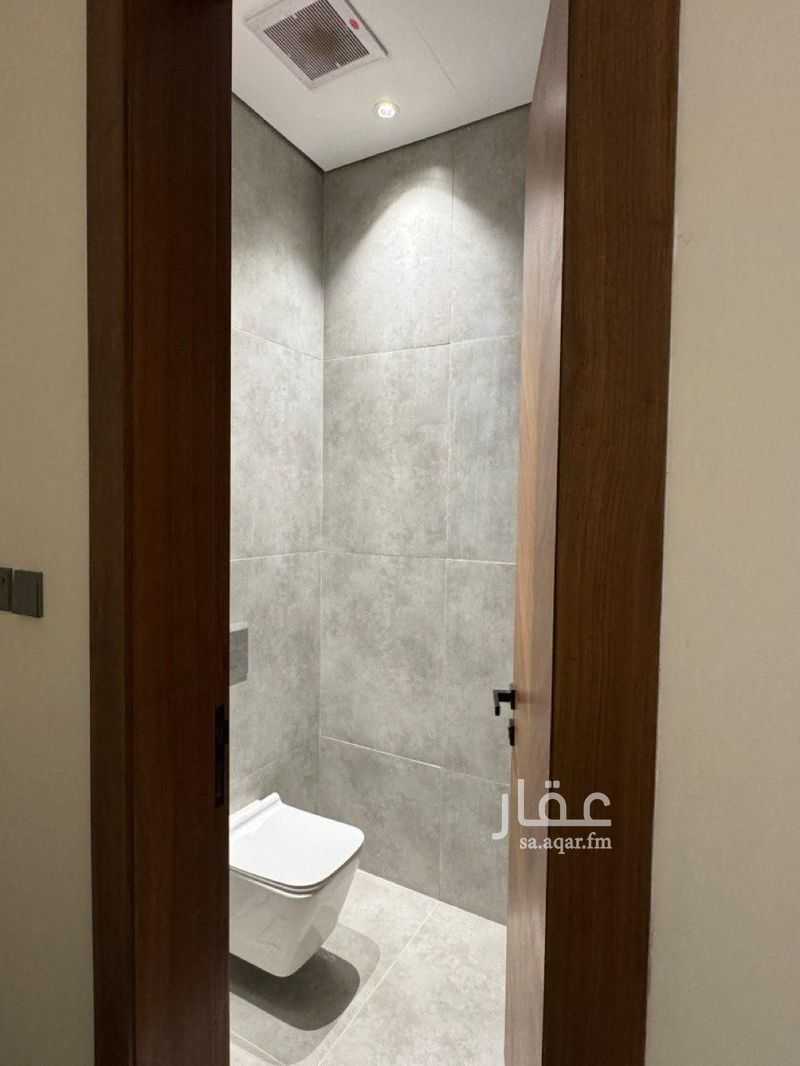 5 bedroom villa in Al Safa, Riyadh 7
