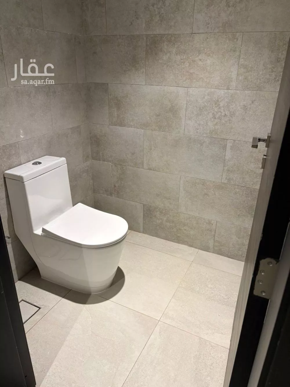 فيلا 5 غرف في عكاظ 4