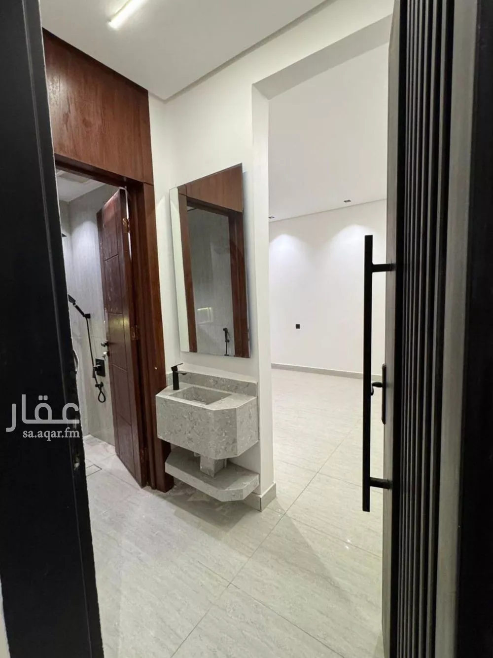 فيلا 5 غرف في طويق 5