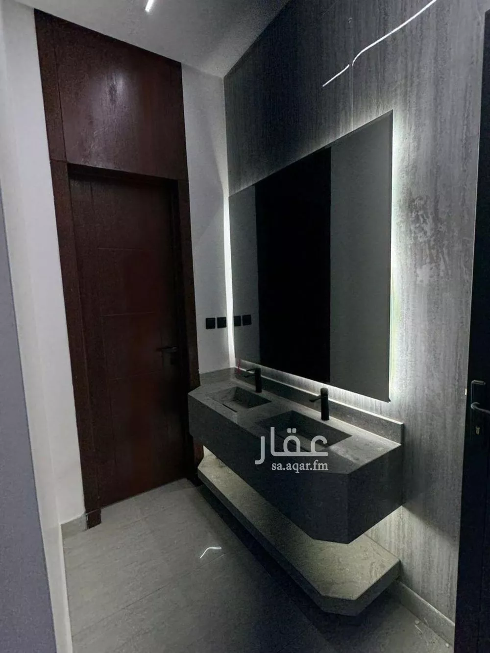 فيلا 5 غرف في طويق 23