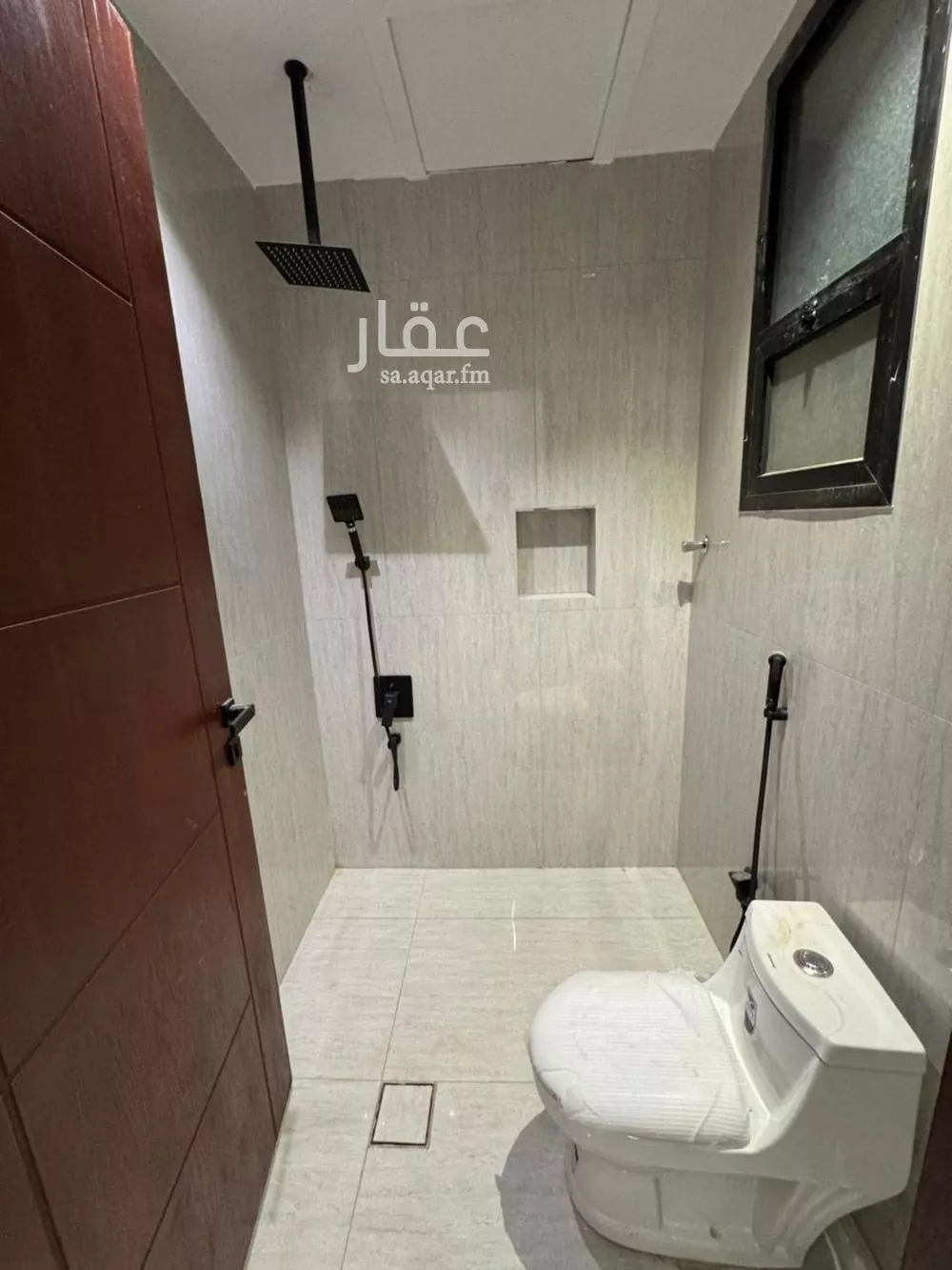 فيلا 5 غرف في طويق 10