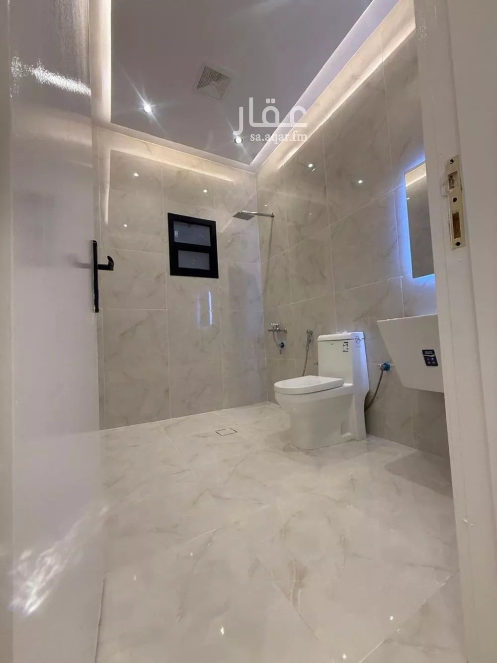 1 bedroom apartment in Al Sahafah 9