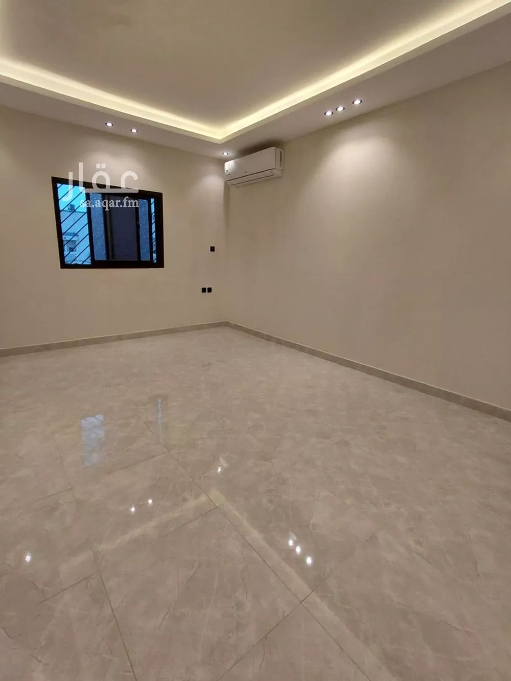 1 bedroom apartment in Al Sahafah 12
