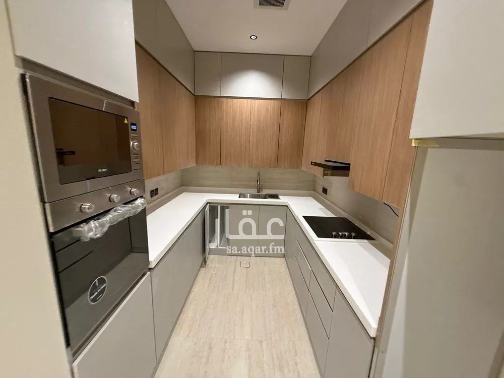 3 bedroom apartment in Al Qairawan 5