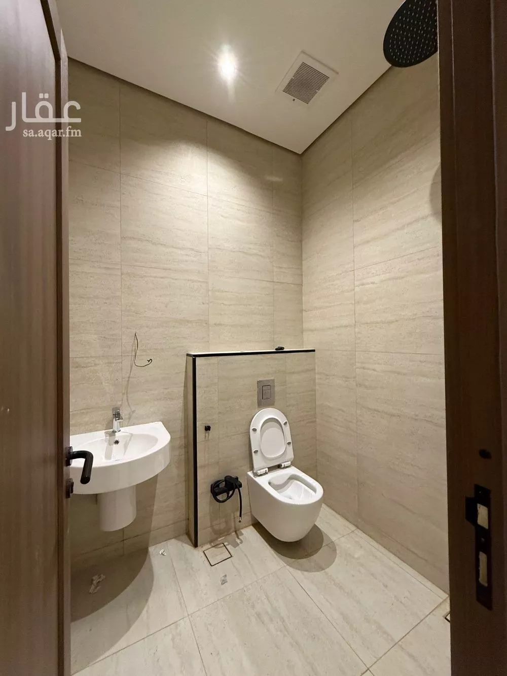 3 bedroom apartment in Al Qairawan 11