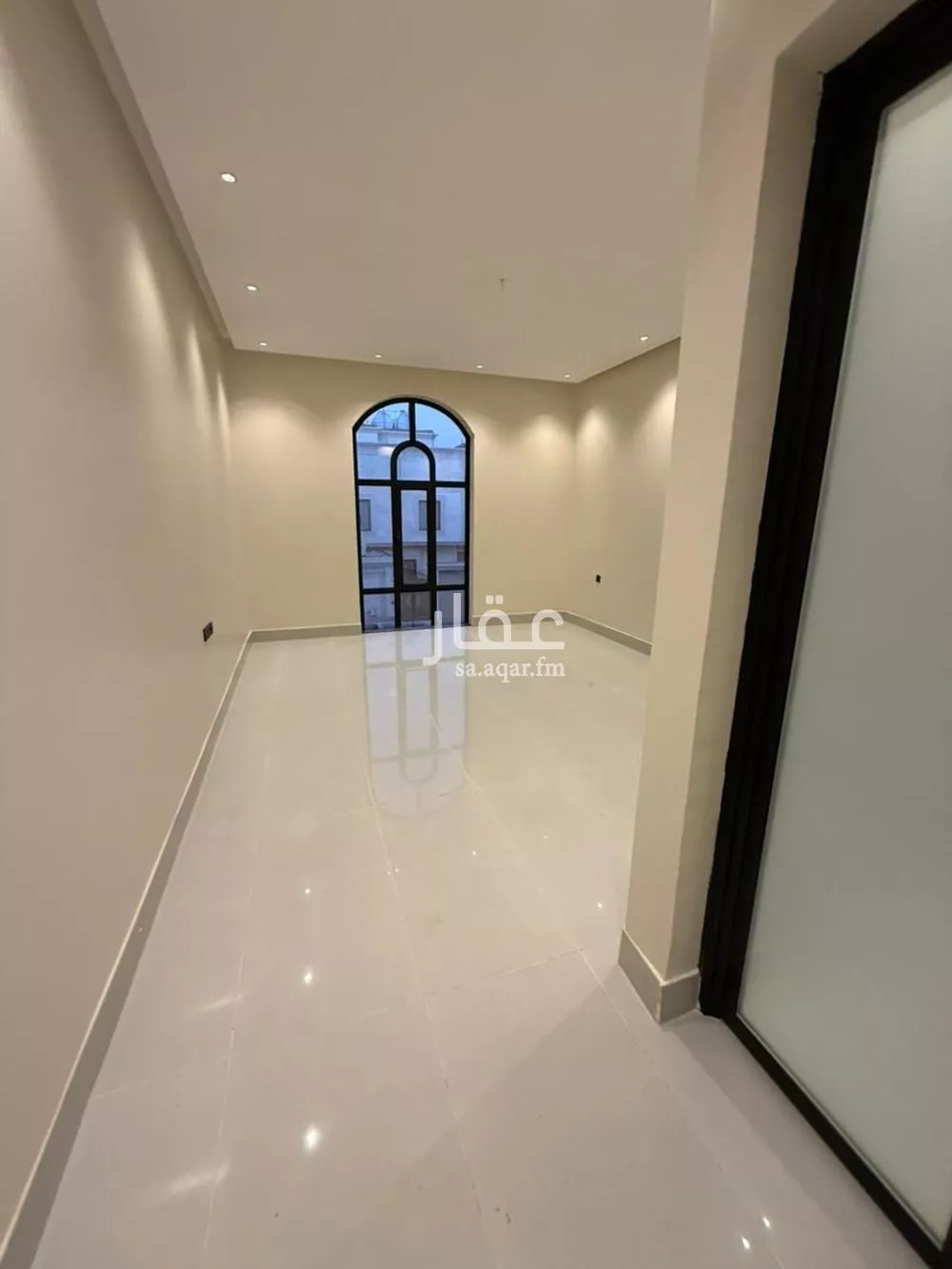 فيلا 6 غرف في الصواري 6