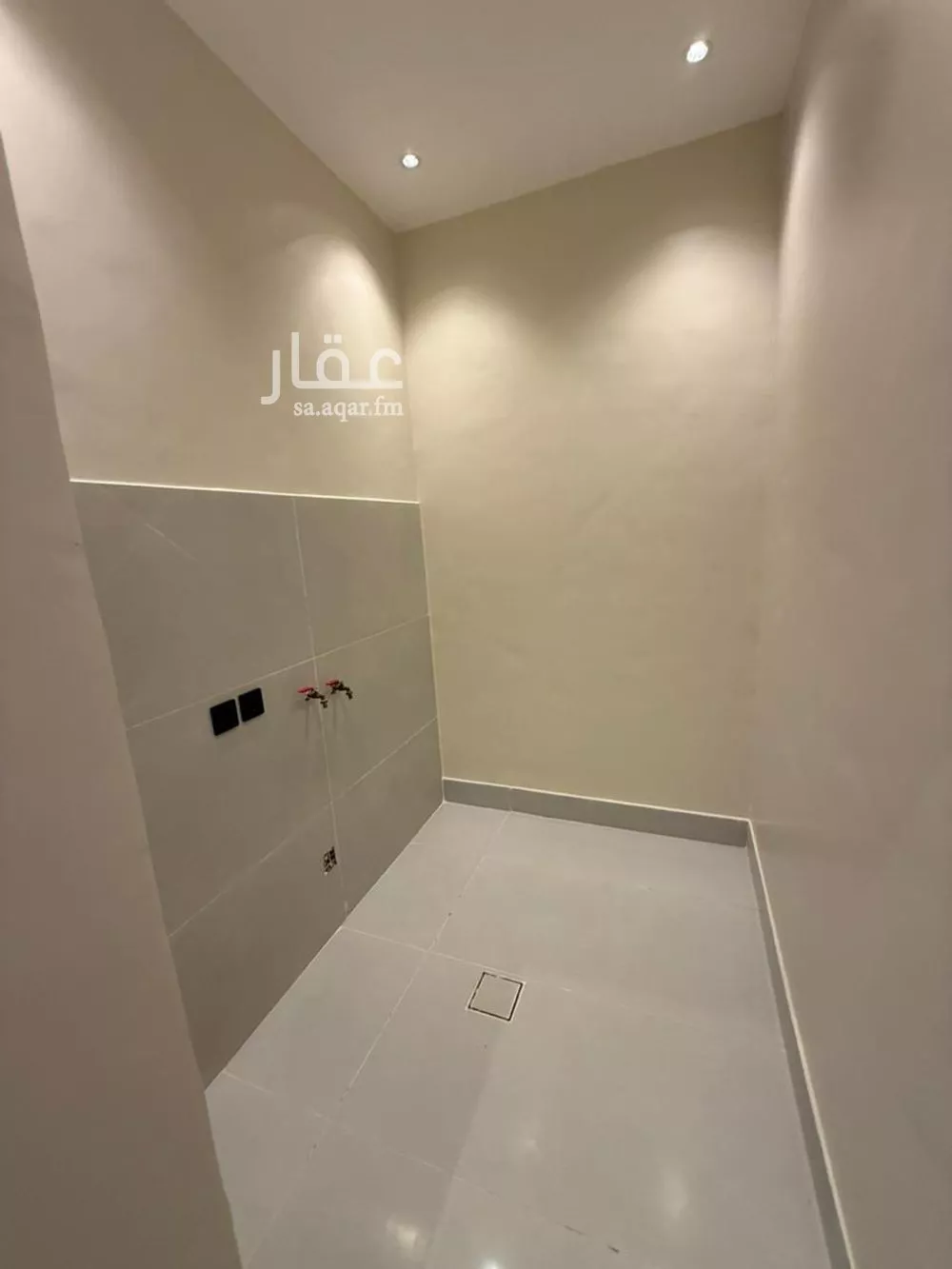 فيلا 6 غرف في الصواري 10