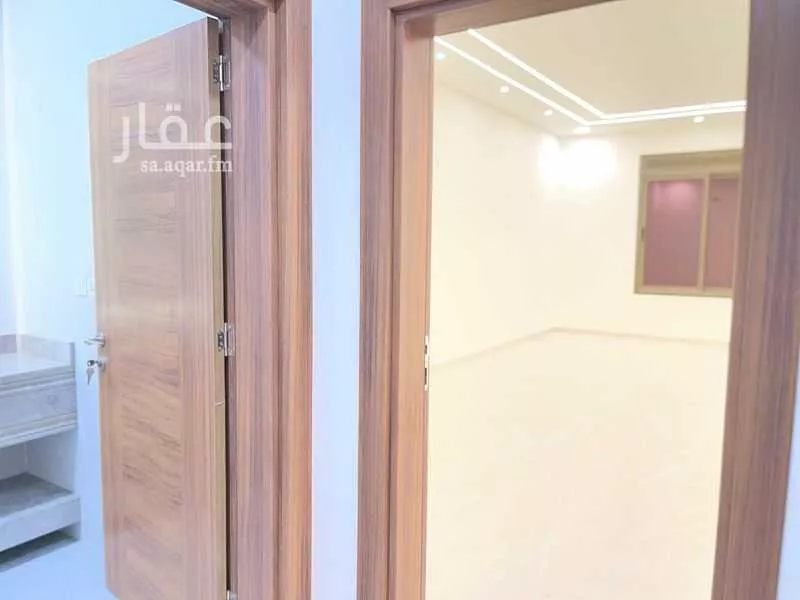 فيلا 12 غرف في الشراع 22