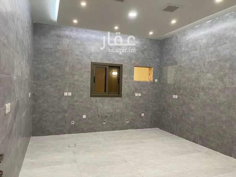 فيلا 12 غرف في الشراع 14