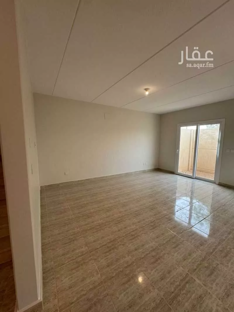 فيلا 4 غرف في الرياض 5