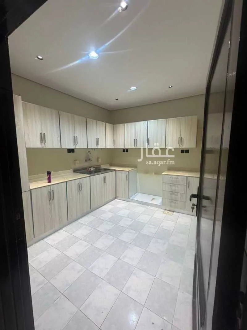 شقة 4 غرف في البديعة 6
