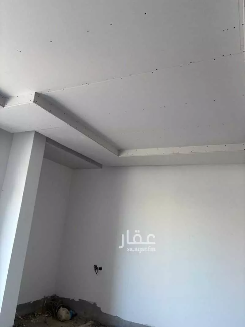 فيلا 5 غرف في الروابي 5