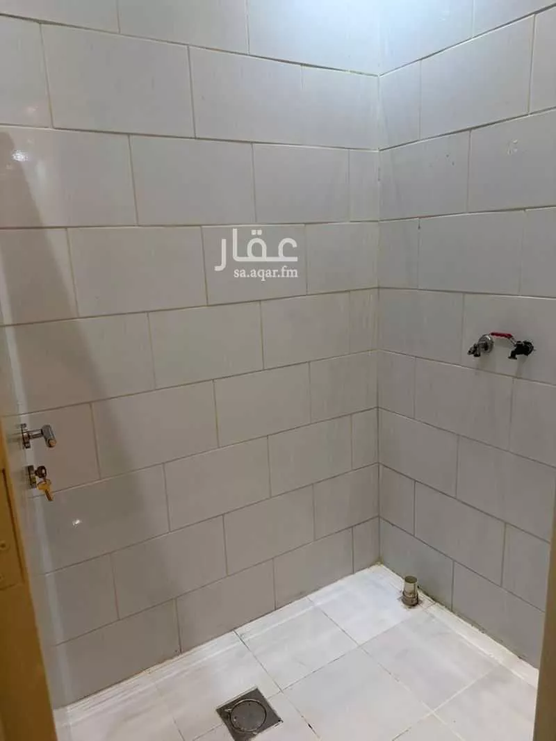 دور 3 غرف في النرجس 3