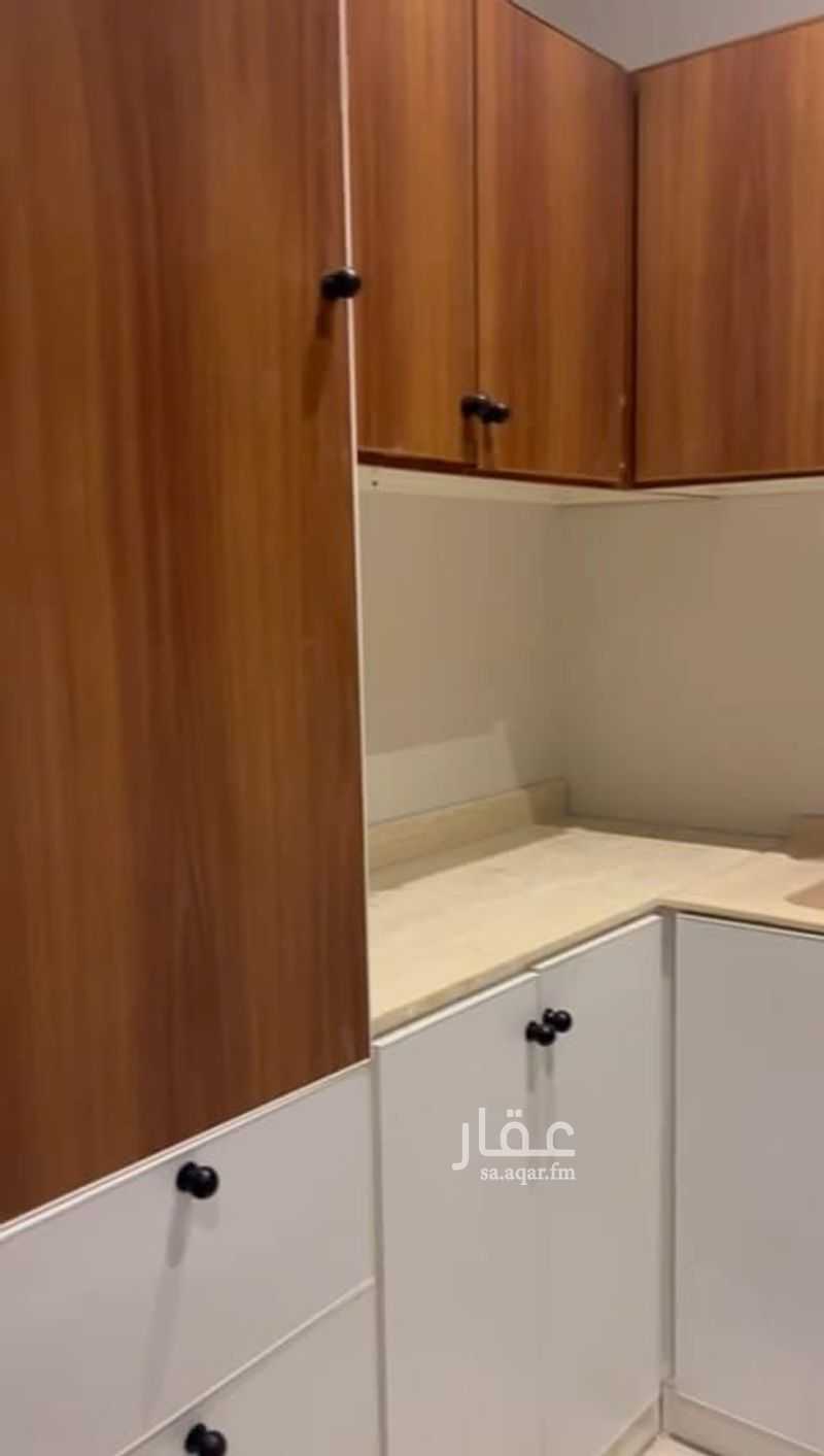 4 bedroom apartment in Al Maizilah, Riyadh 6