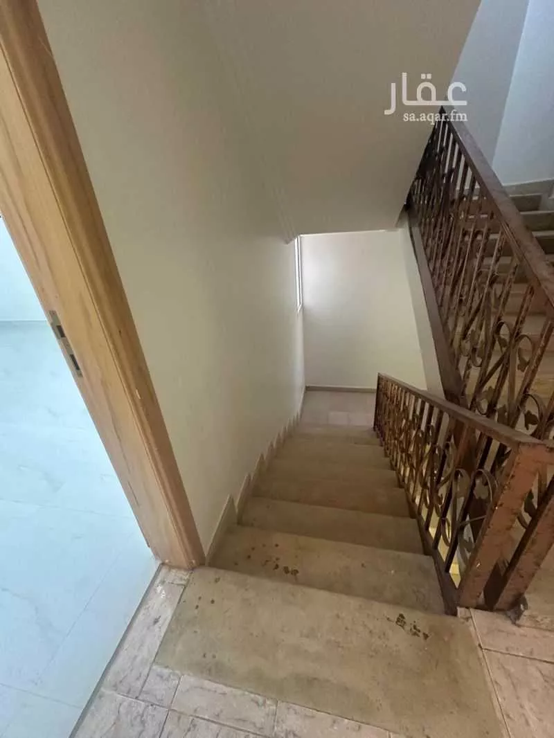 5 bedroom apartment in Al Zahrah 15