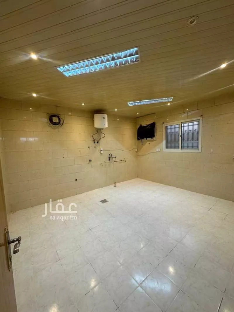 5 bedroom apartment in Al Zahrah 10