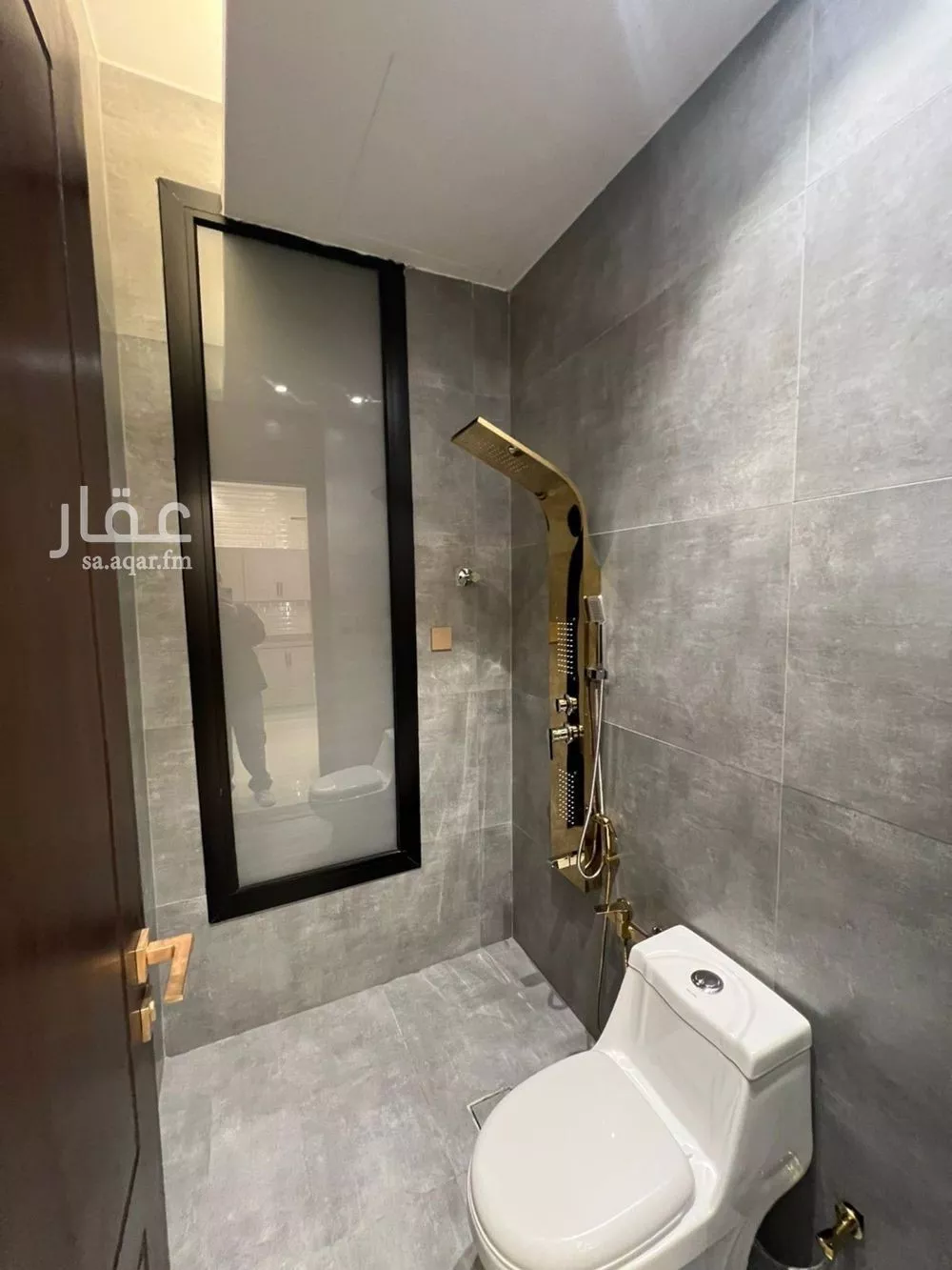 723 sqm building in Ishbiliyah 5