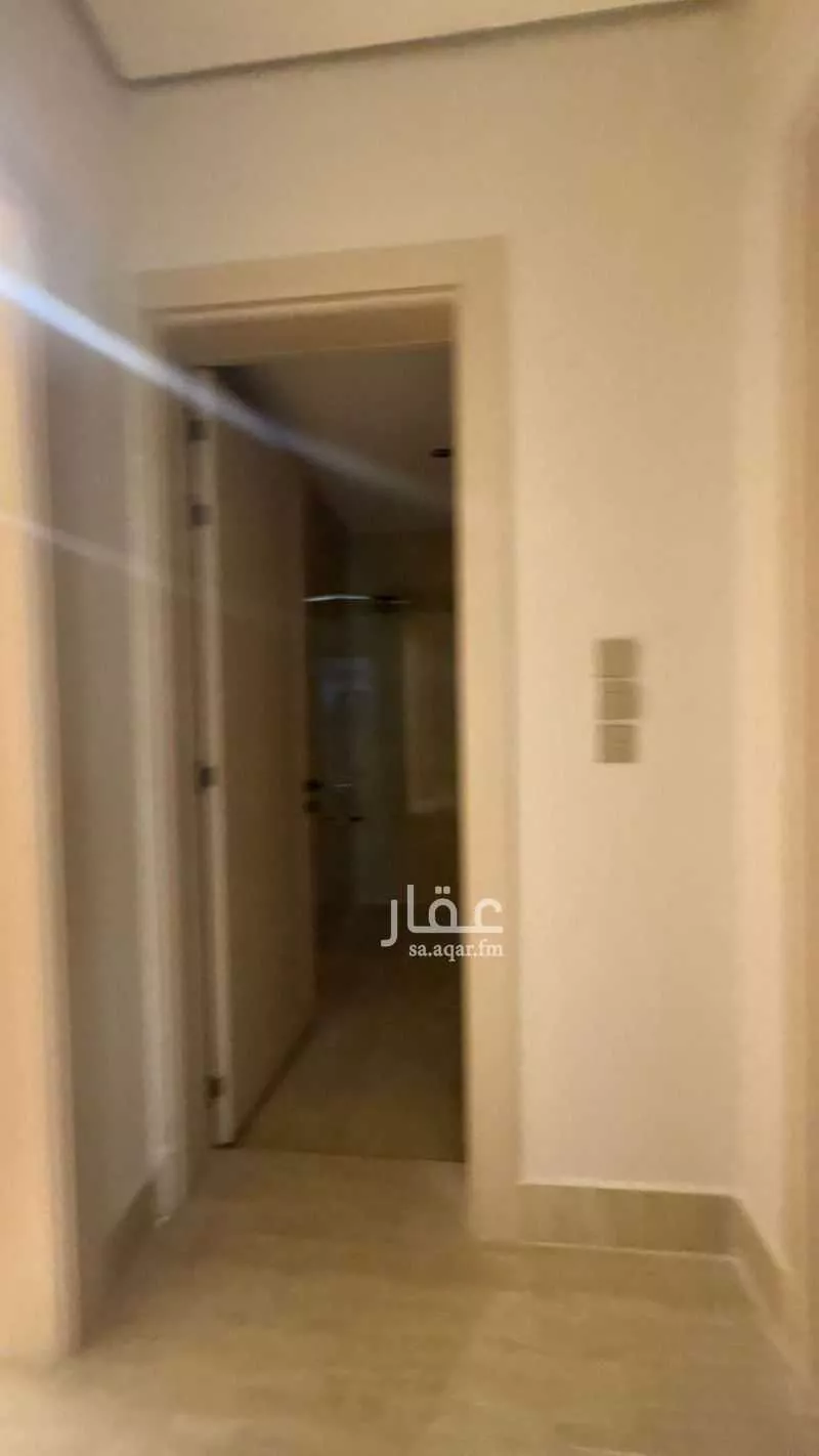 شقة 4 غرف في الحمرا 11