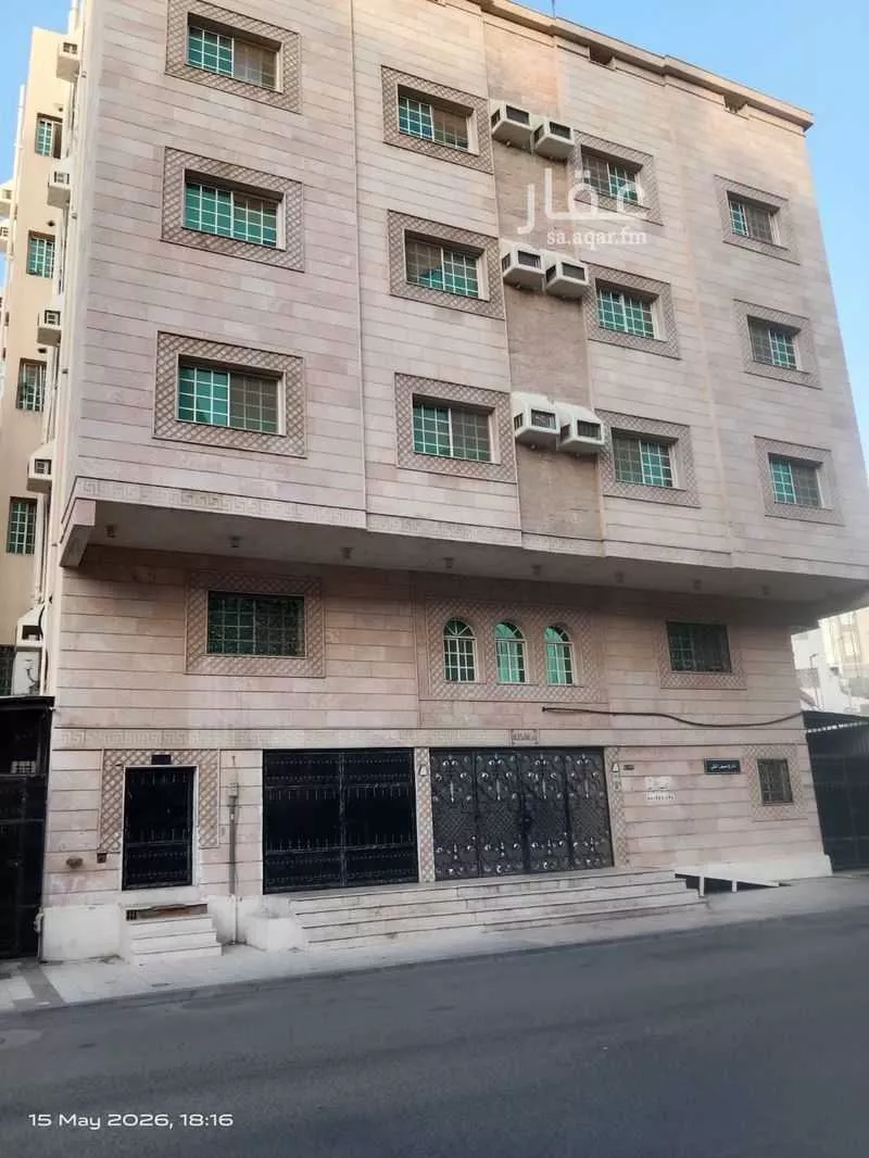 525 sqm building in Al Nuzhah 2