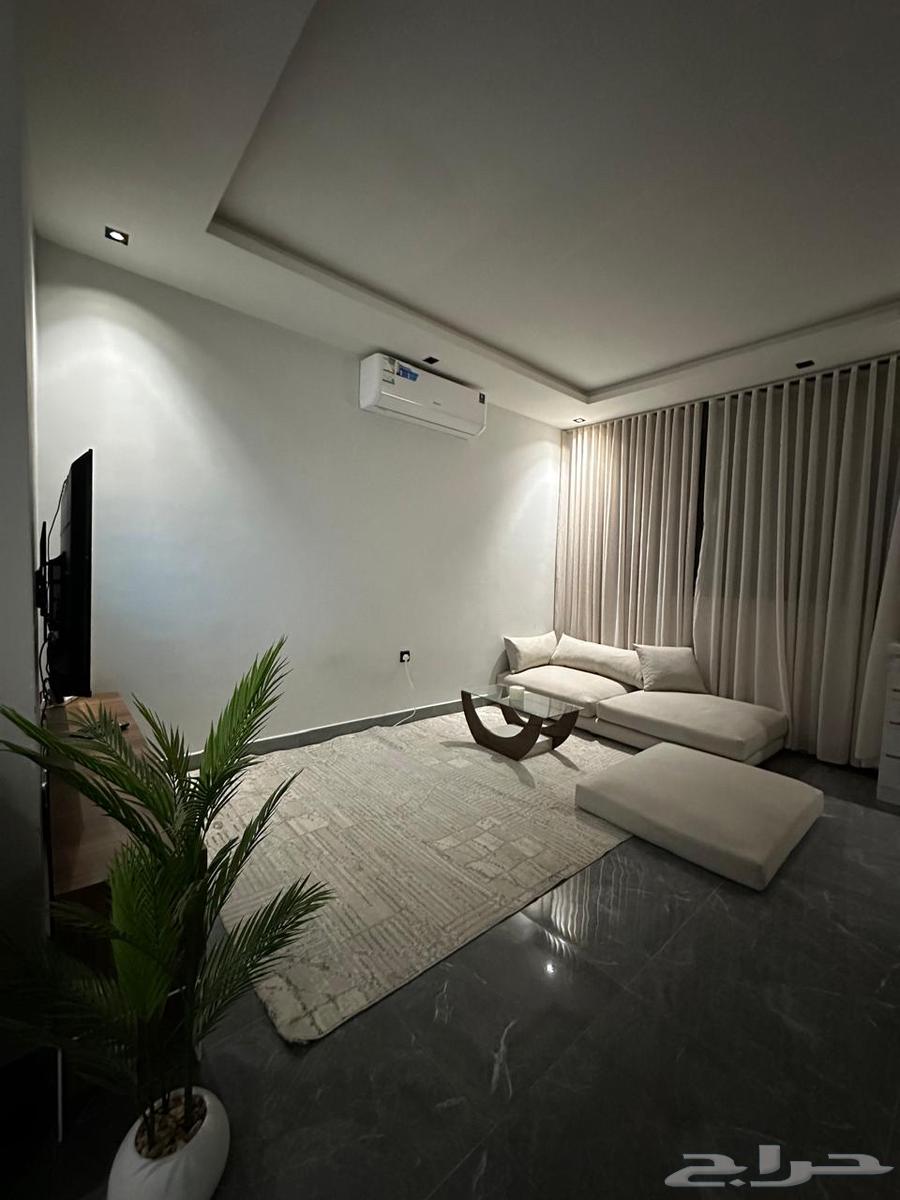 5 bedroom apartment in Tuwaiq 10