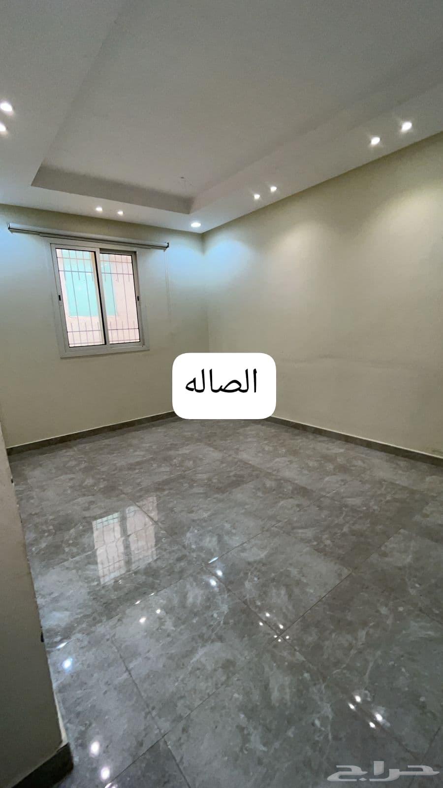 شقة 3 غرف في الرمال 5