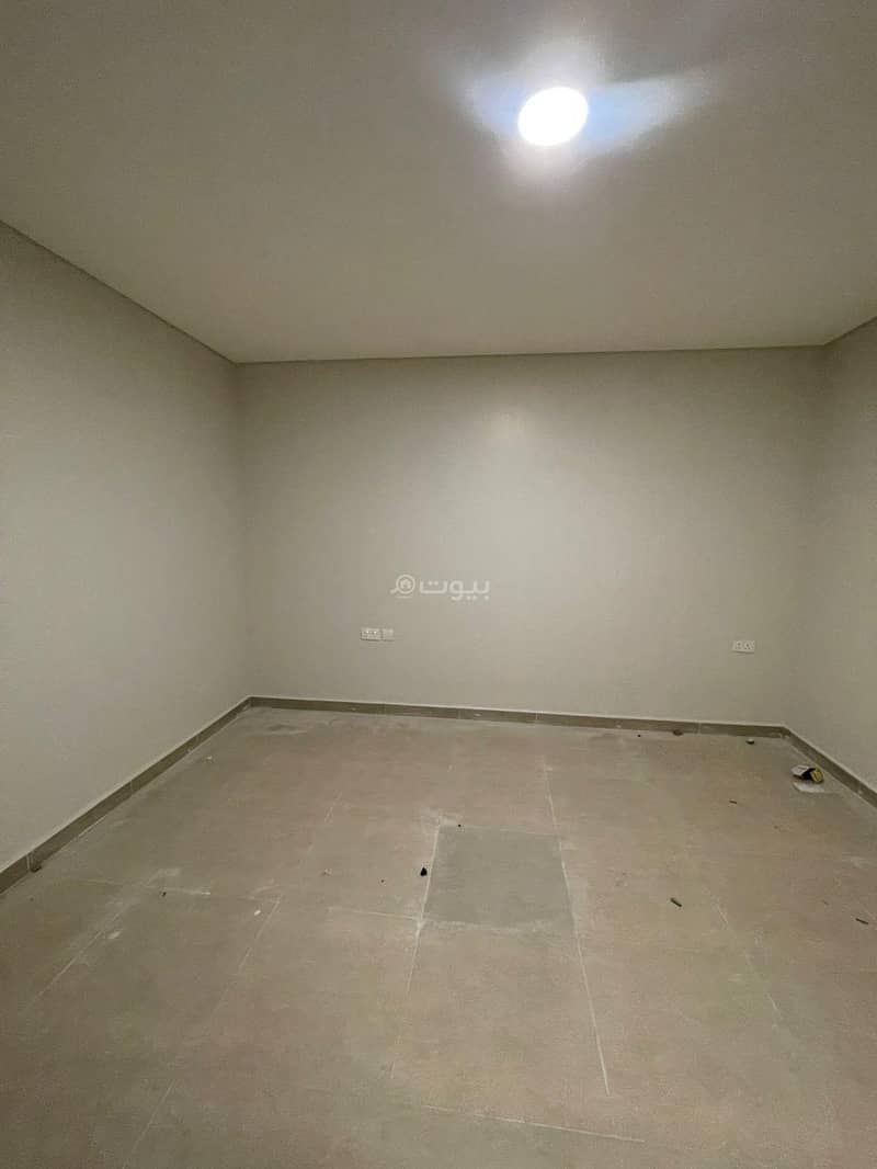 4 bedroom villa in King Khalid International Airport, Riyadh 10