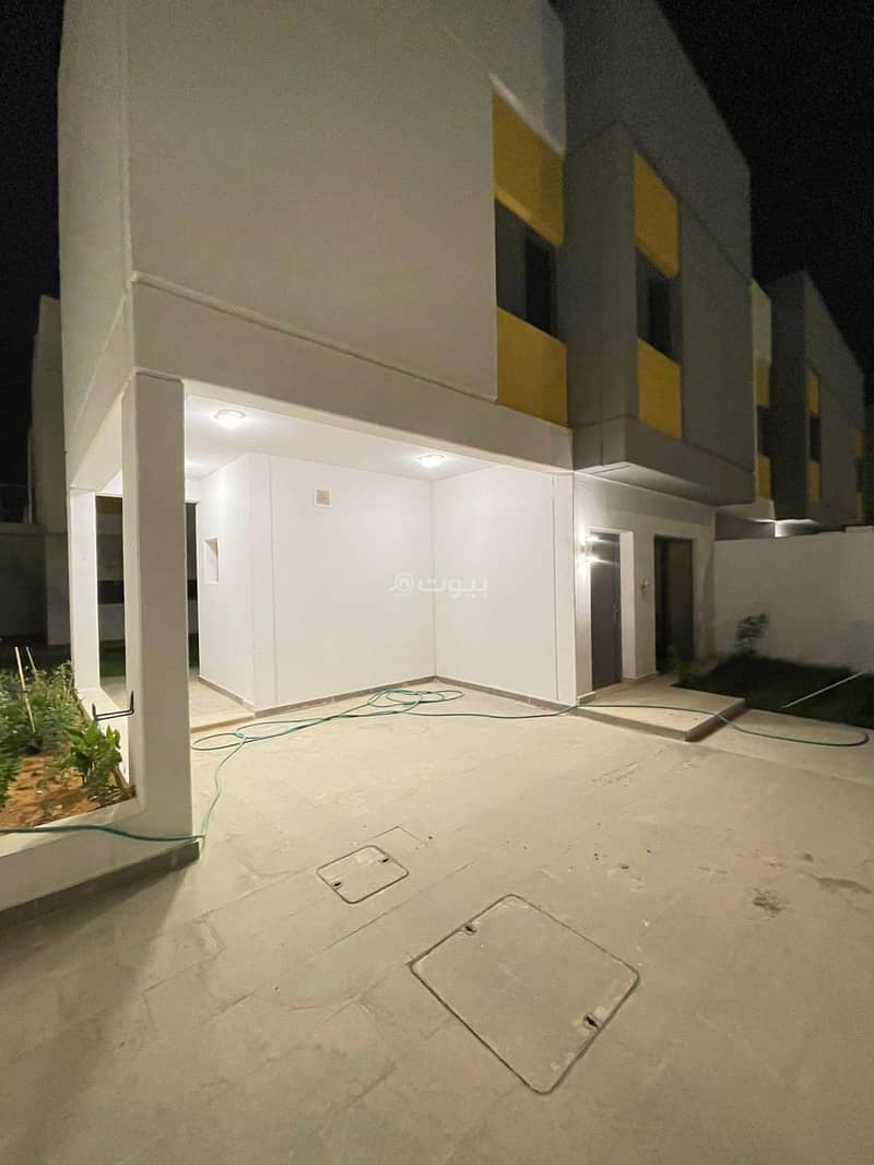 4 bedroom villa in King Khalid International Airport, Riyadh 14