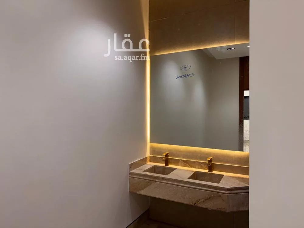 5 bedroom floor in Al Rimal 2