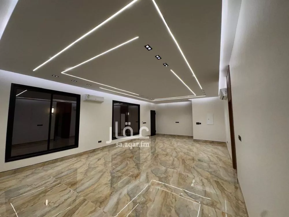 5 bedroom floor in Al Rimal 15