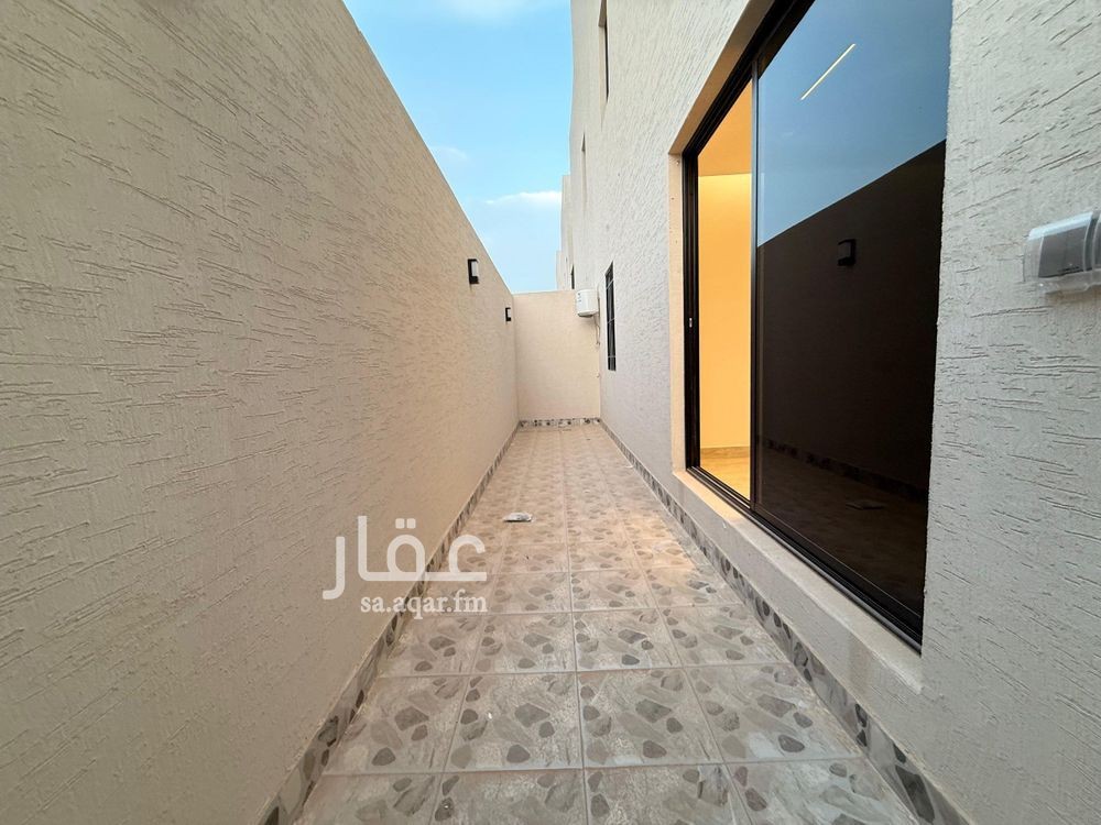 فيلا 5 غرف في الرمال 5
