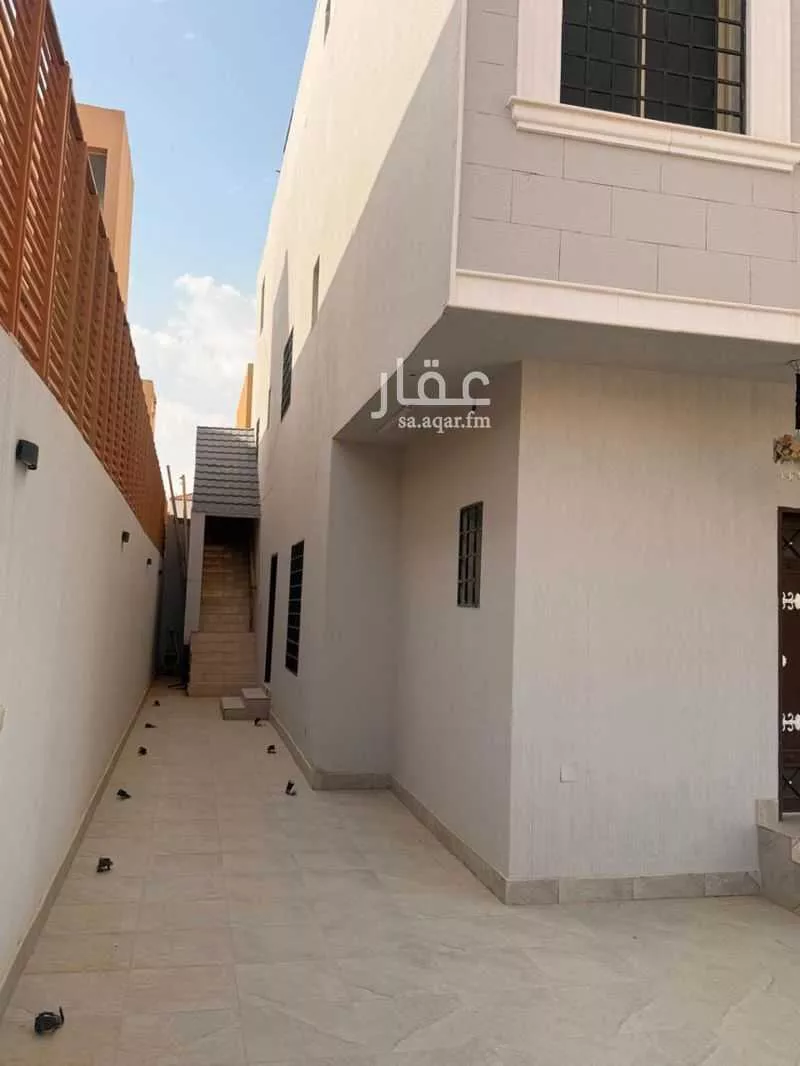 فيلا 9 غرف في الياسمين 6
