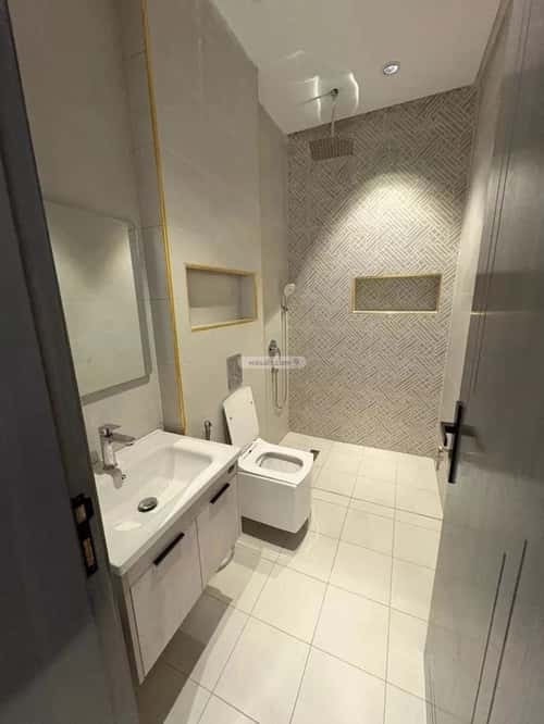 4 bedroom apartment in Ar Riyadh, Jeddah 7