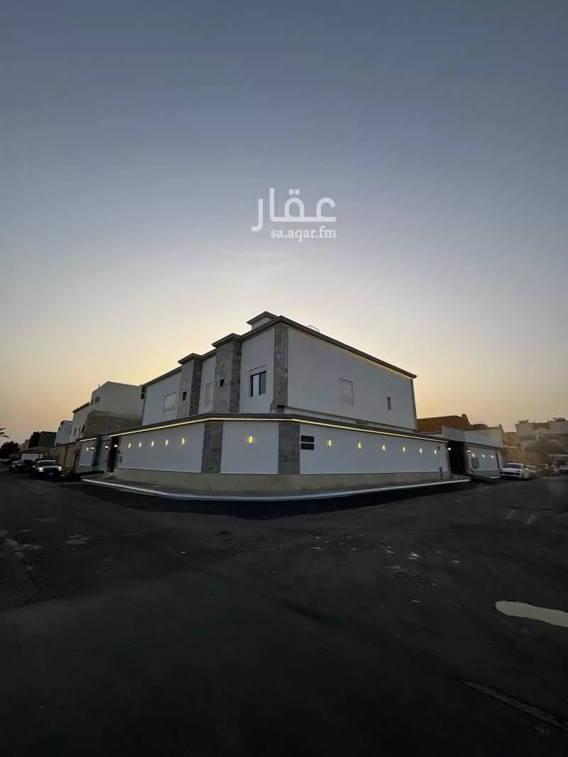 فيلا 10 غرف في النعيم 2