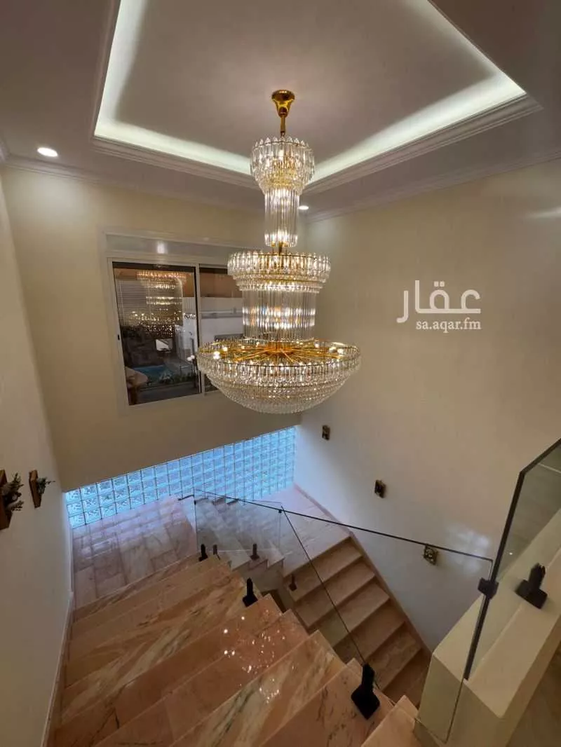 فيلا 10 غرف في النعيم 20