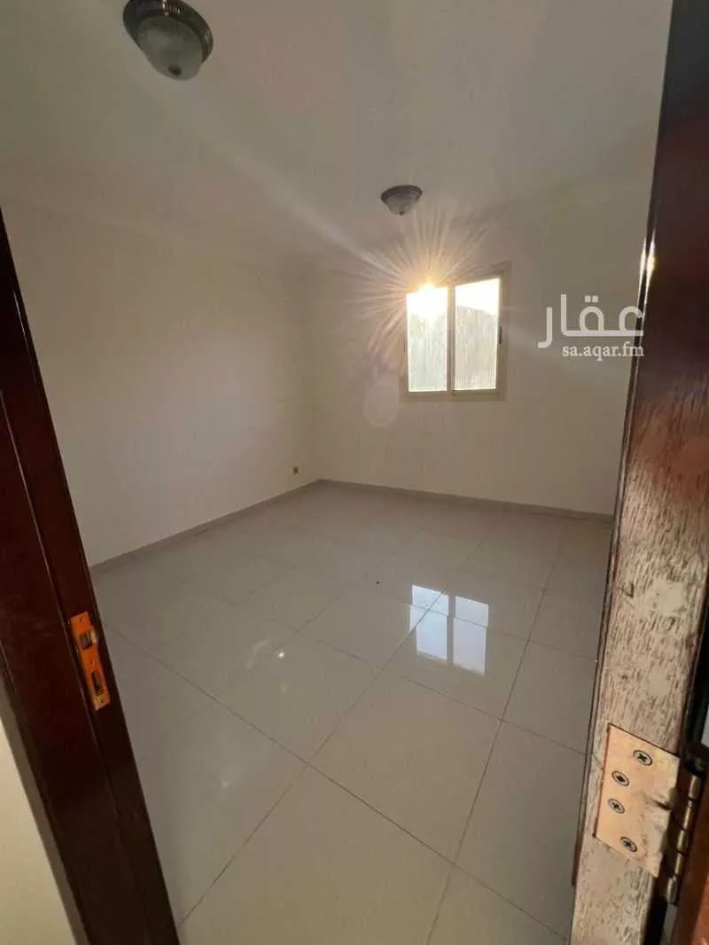 فيلا 6 غرف في البحيرة 20