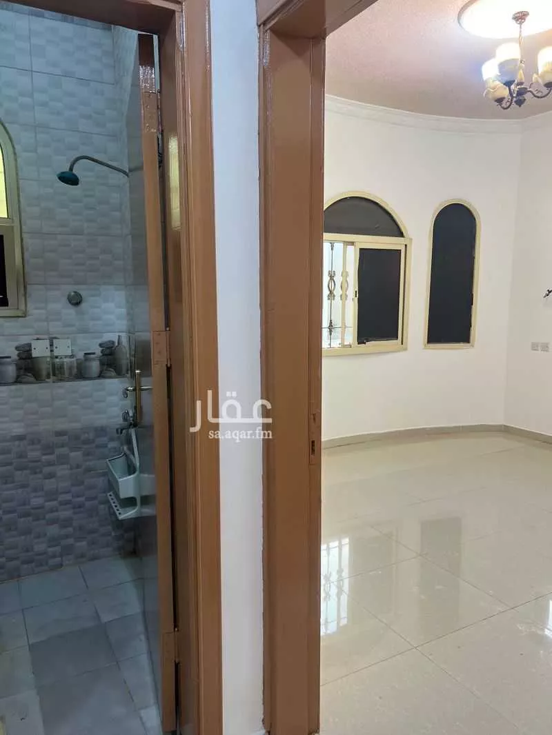 3 bedroom floor in As Saadah 8