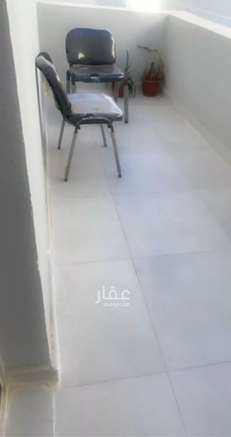 فيلا 5 غرف في الجنادرية 13
