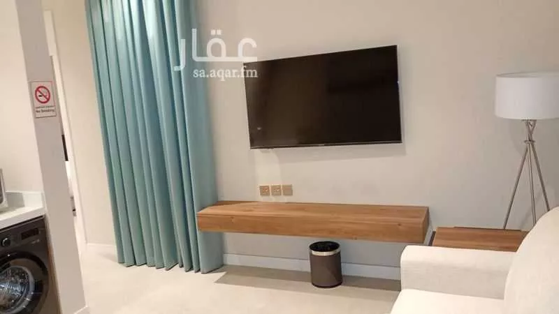 شقة  في العارض 5