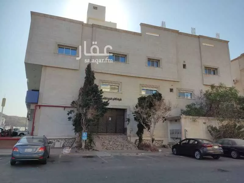 عمارة 1035 م² في الأمير فواز الجنوبي 3