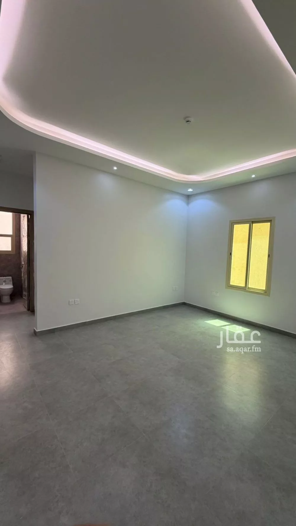 عمارة 405 م² في العارض 4