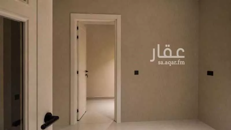 عمارة 184 م² في الشعلة 4