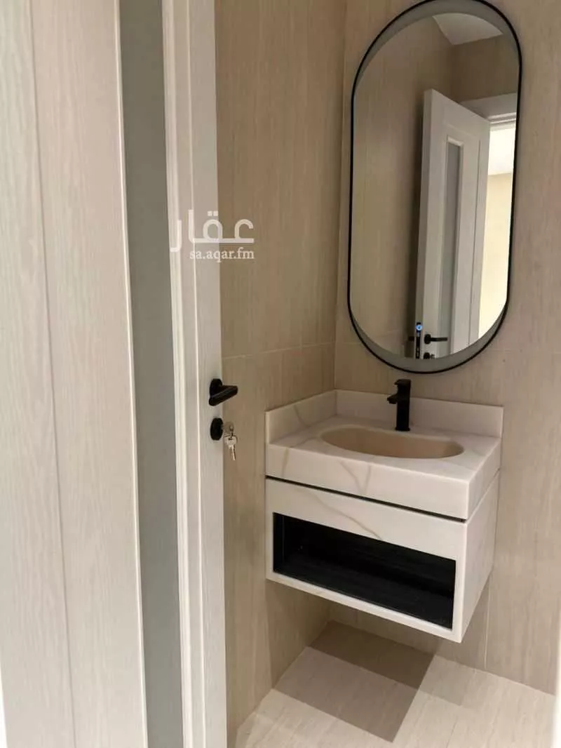 عمارة 184 م² في الشعلة 20