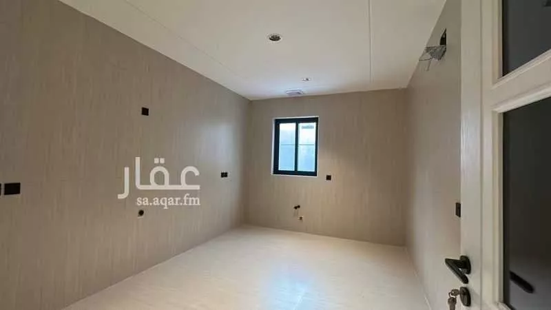 عمارة 184 م² في الشعلة 14