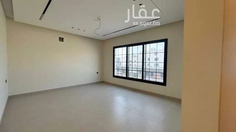 عمارة 184 م² في الشعلة 25