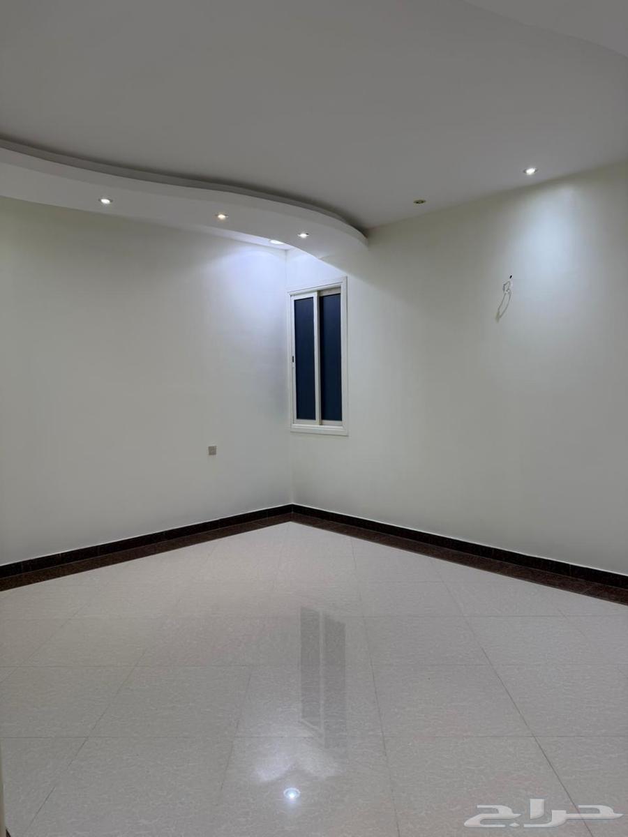 2 bedroom apartment in Al Narjis 5
