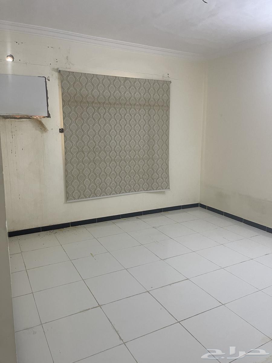 3 bedroom apartment in Al Rimal 6