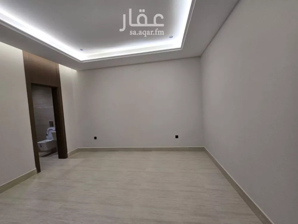 فيلا 5 غرف في الحزم 3