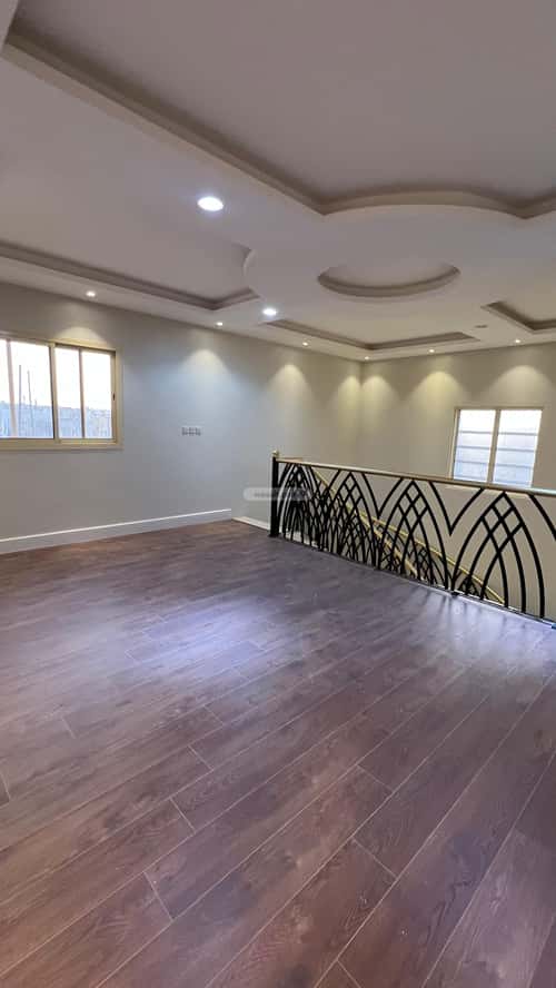 5 bedroom apartment in Al Malqa 8